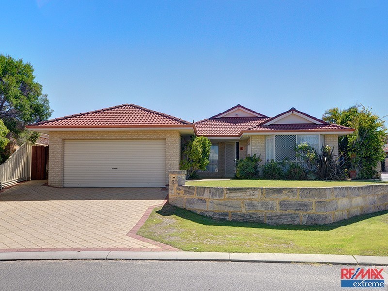 2 Engadine Way, Duncraig WA 6023