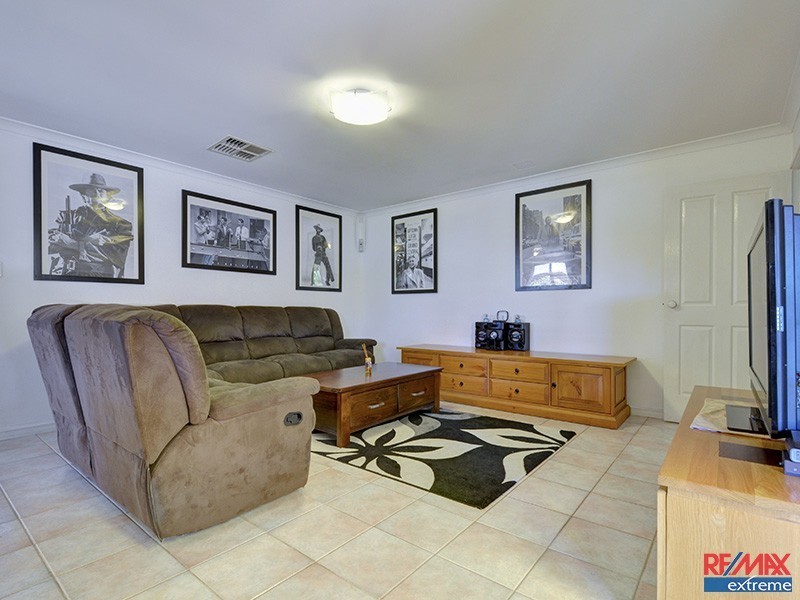 2 Engadine Way, Duncraig WA 6023