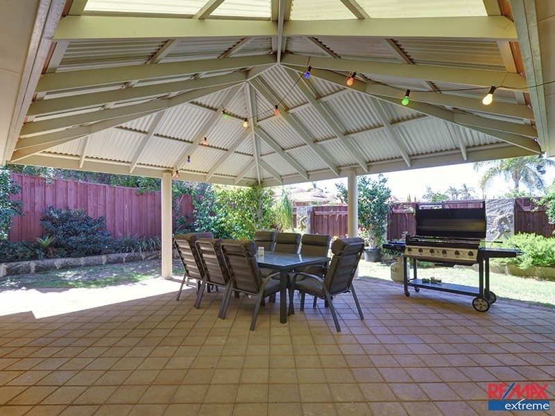 2 Engadine Way, Duncraig WA 6023