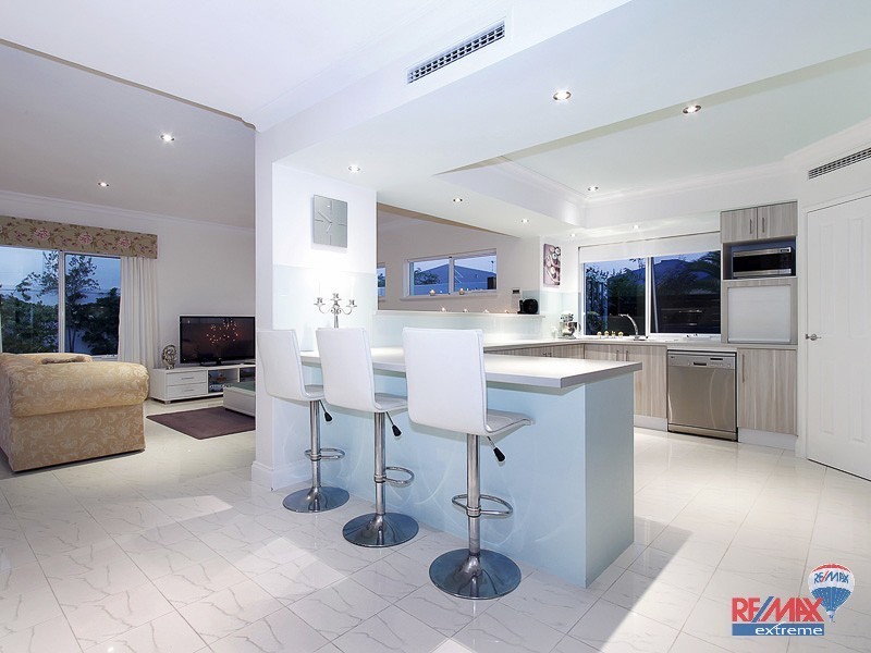 27 Cobia Vista, Yanchep WA 6035