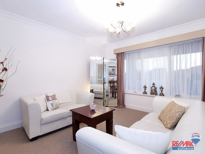 27 Cobia Vista, Yanchep WA 6035