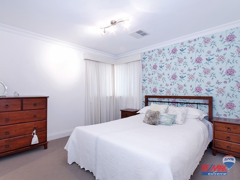 27 Cobia Vista, Yanchep WA 6035