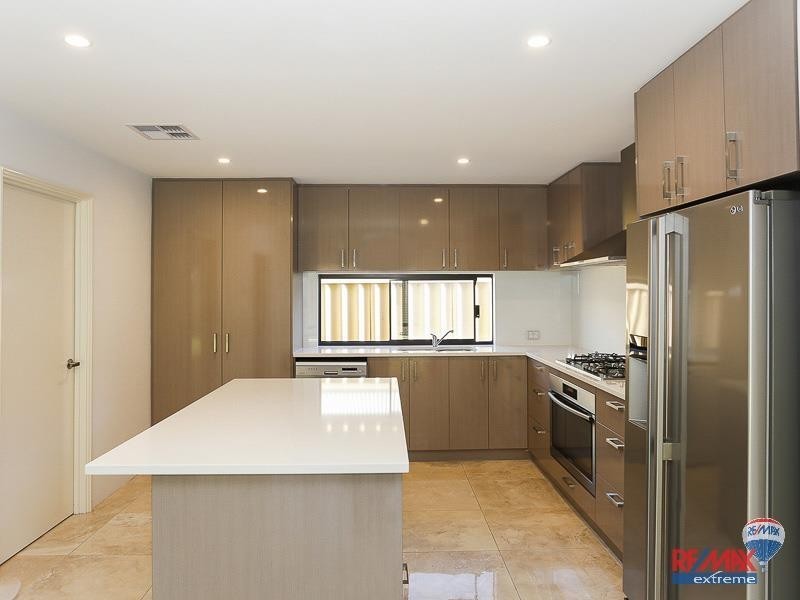 9 Costelloe Gardens, Butler WA 6036