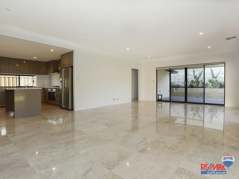 9 Costelloe Gardens, Butler WA 6036