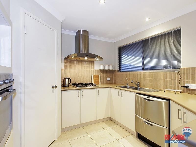 1 Dalry Cove, Butler WA 6036