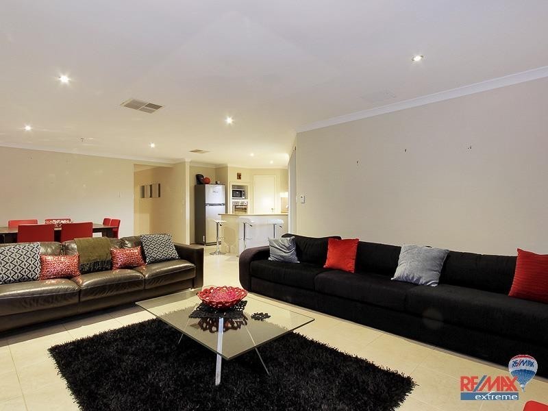 1 Dalry Cove, Butler WA 6036