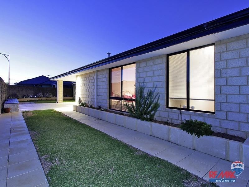 1 Dalry Cove, Butler WA 6036