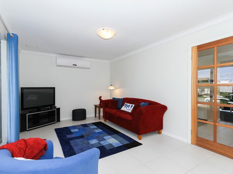 19 Chiton Place, Heathridge WA 6027