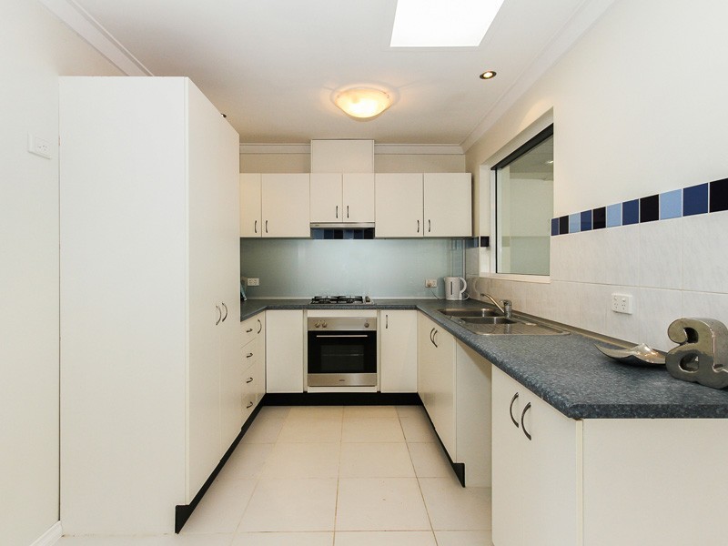 19 Chiton Place, Heathridge WA 6027