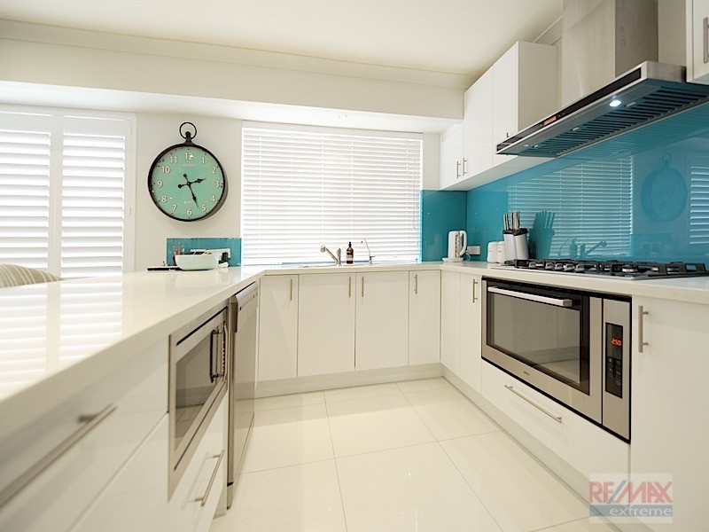 49 Houghton Drive*, Carramar WA 6031