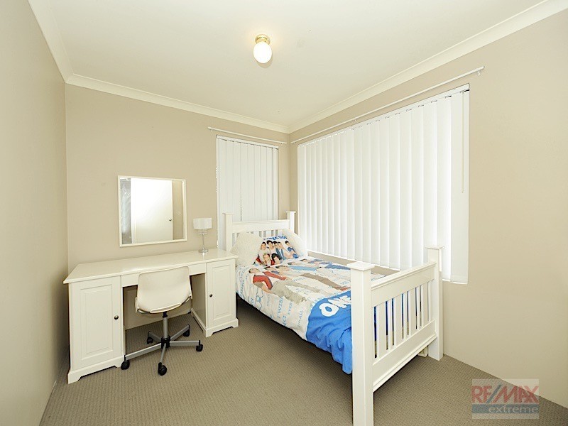 49 Houghton Drive*, Carramar WA 6031