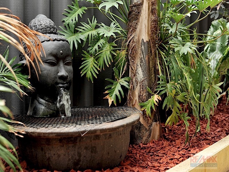 49 Houghton Drive*, Carramar WA 6031