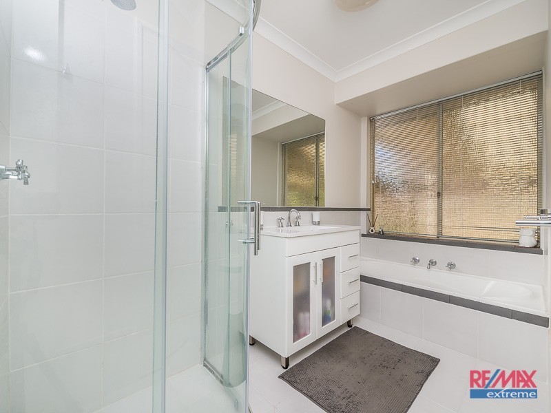 10A Galleon Road*, Beldon WA 6027