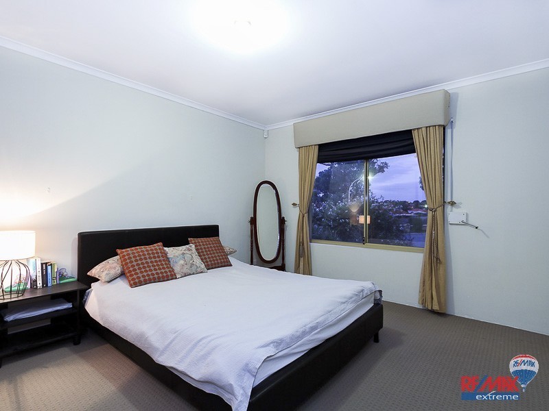 28 Durrington Glade, Clarkson WA 6030