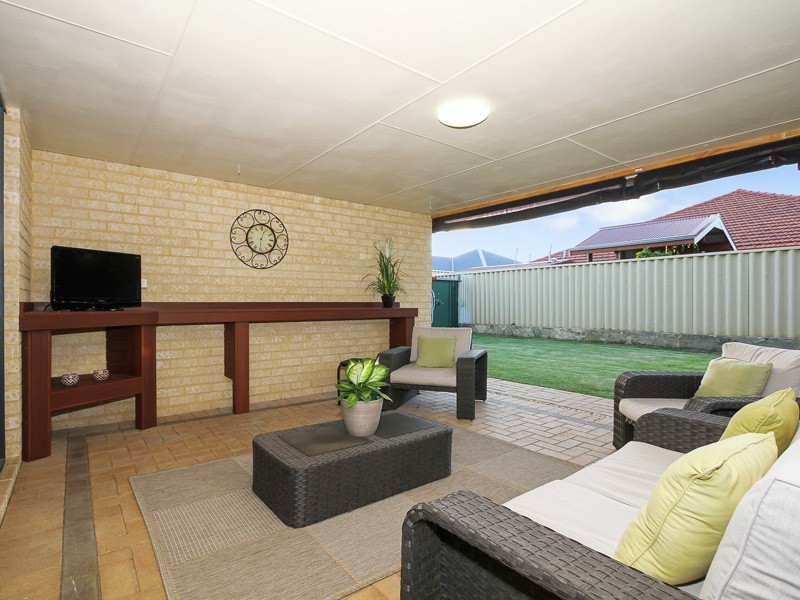 5 Haslingfield Way, Butler WA 6036