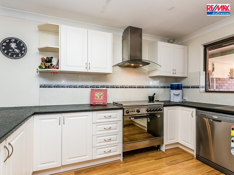 14B Balanus Way, Heathridge WA 6027