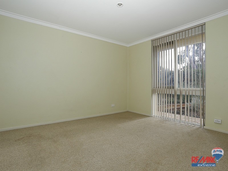 9 Wykes Court, Wanneroo WA 6065