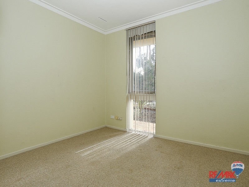 9 Wykes Court, Wanneroo WA 6065