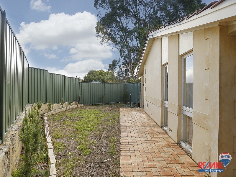 9 Wykes Court, Wanneroo WA 6065