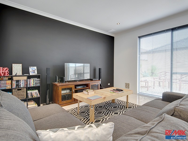 10 Portsalon Parkway, Butler WA 6036