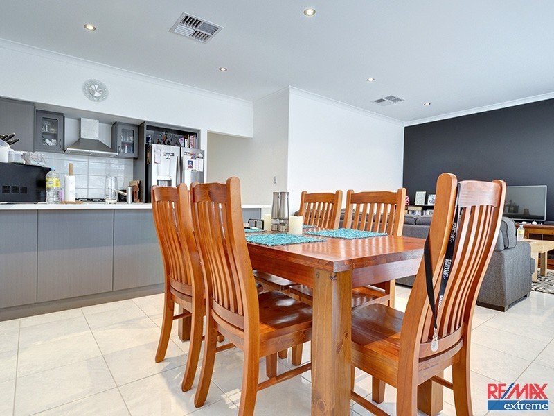 10 Portsalon Parkway, Butler WA 6036