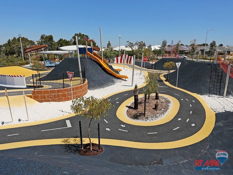 30 Sawtooth Bend, Banksia Grove WA 6031