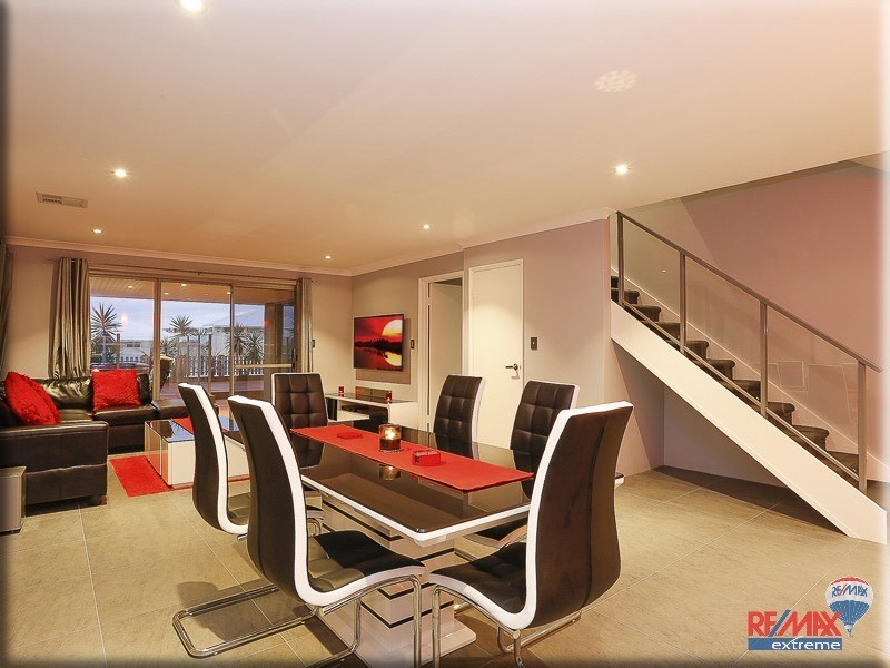 7 Comito Bend, Alkimos WA 6038