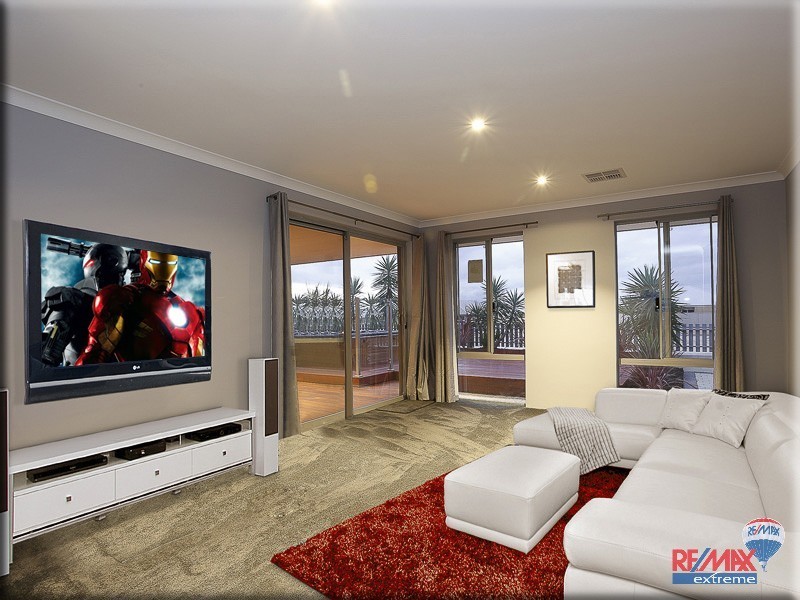 7 Comito Bend, Alkimos WA 6038