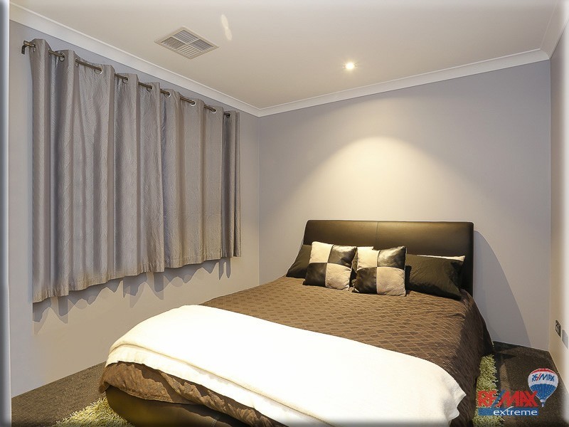 7 Comito Bend, Alkimos WA 6038