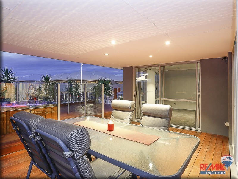 7 Comito Bend, Alkimos WA 6038