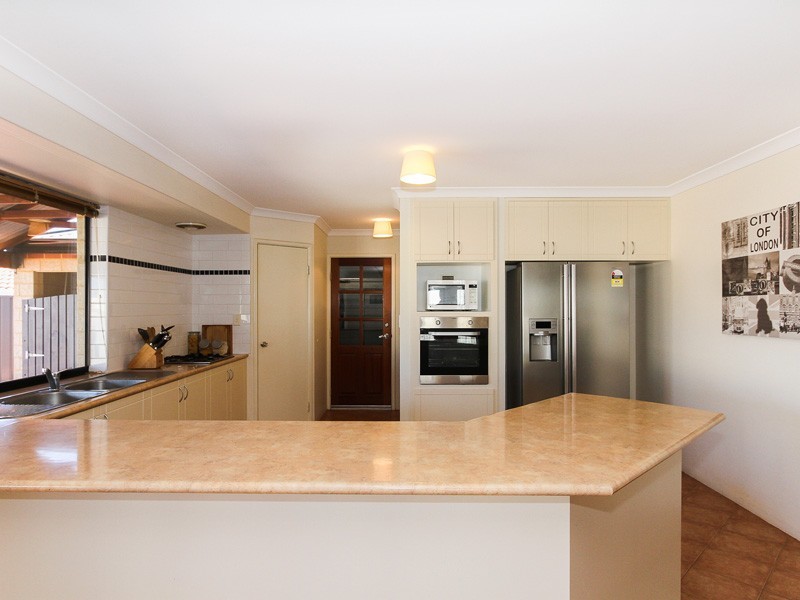 21 Prudhoe Mews, Ridgewood WA 6030