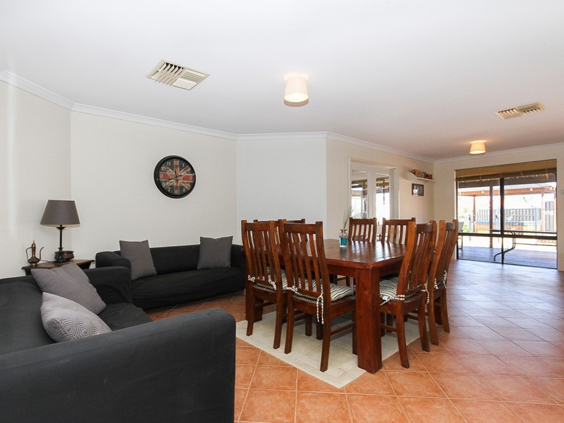 21 Prudhoe Mews, Ridgewood WA 6030