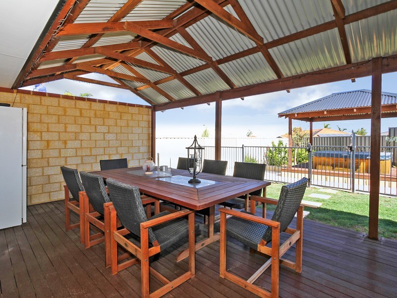 21 Prudhoe Mews, Ridgewood WA 6030