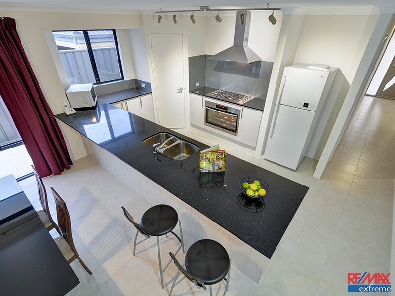 11 Biterax Elbow*, Banksia Grove WA 6031