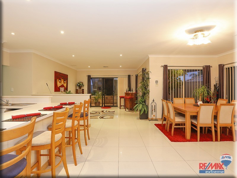 22 Vanderlin Crescent, Ridgewood WA 6030