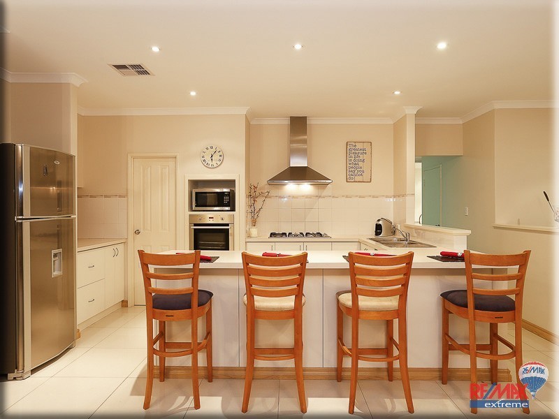 22 Vanderlin Crescent, Ridgewood WA 6030