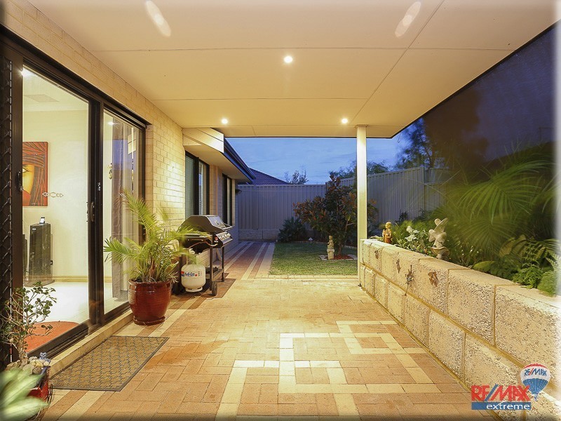 22 Vanderlin Crescent, Ridgewood WA 6030