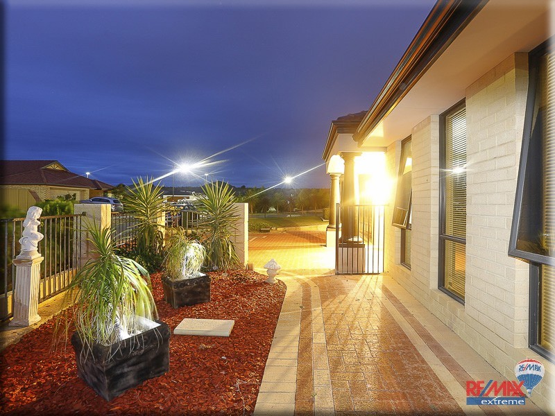 22 Vanderlin Crescent, Ridgewood WA 6030