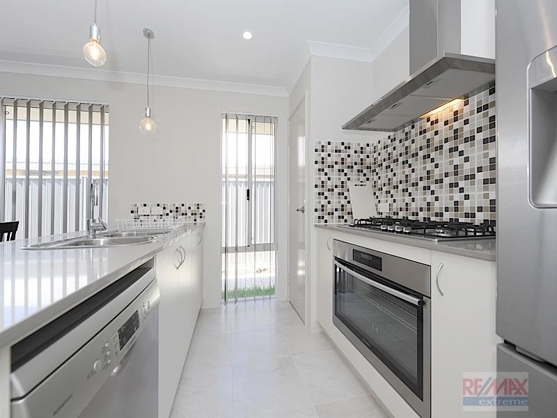 120 Celeste Street, Eglinton WA 6034