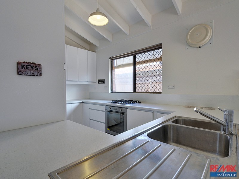 3/16 Perina Way, City Beach WA 6015