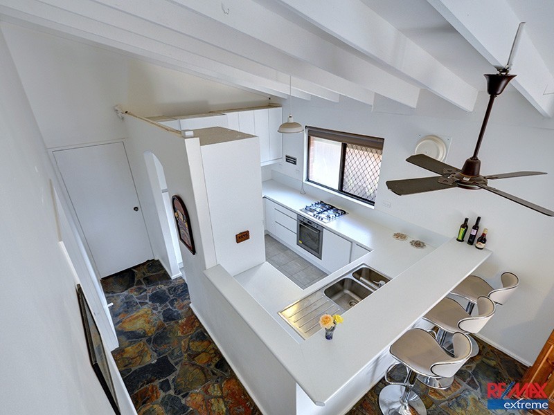 3/16 Perina Way, City Beach WA 6015