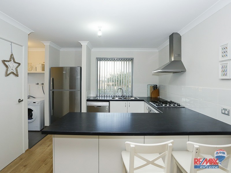 66 Cinnabar Drive, Eglinton WA 6034