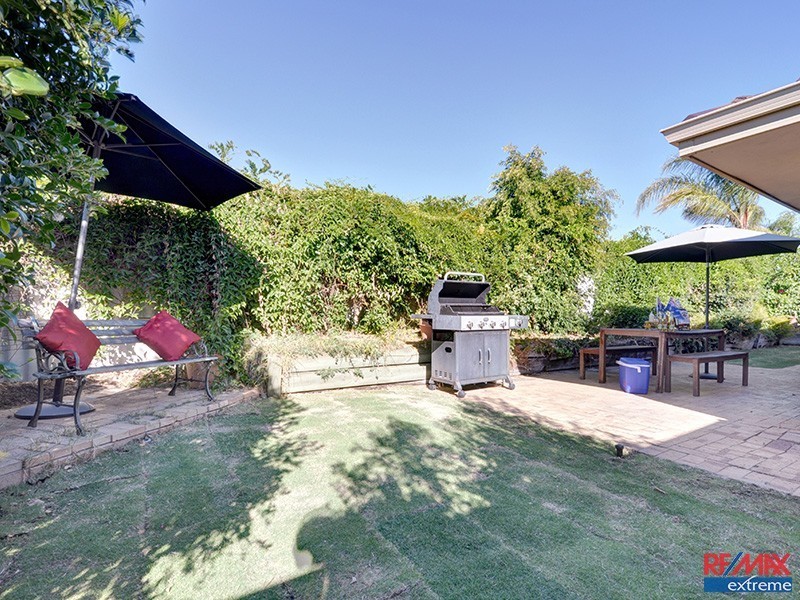 21B Kearney Mews, Marangaroo WA 6064