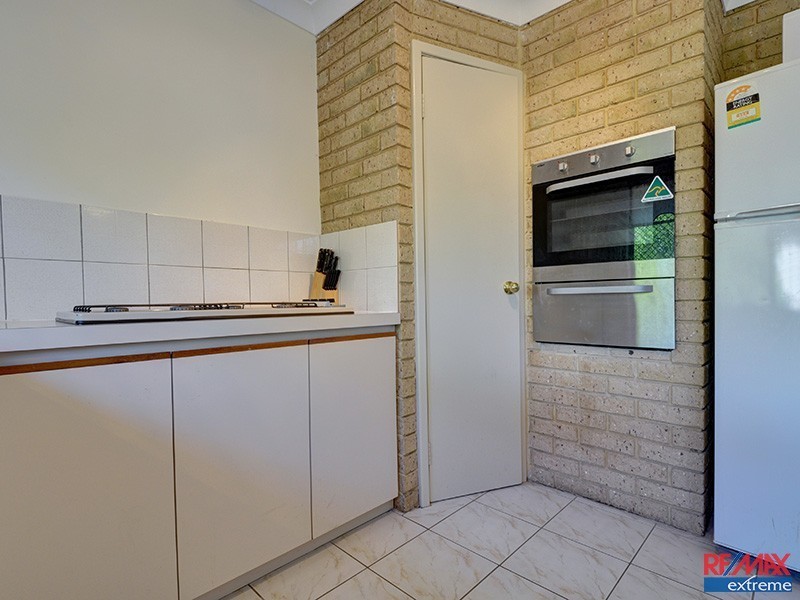 21B Kearney Mews, Marangaroo WA 6064