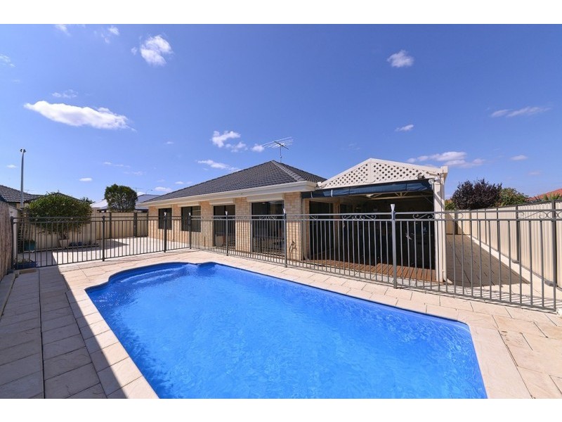 31 Bonnievale Tce*, Wanneroo WA 6065