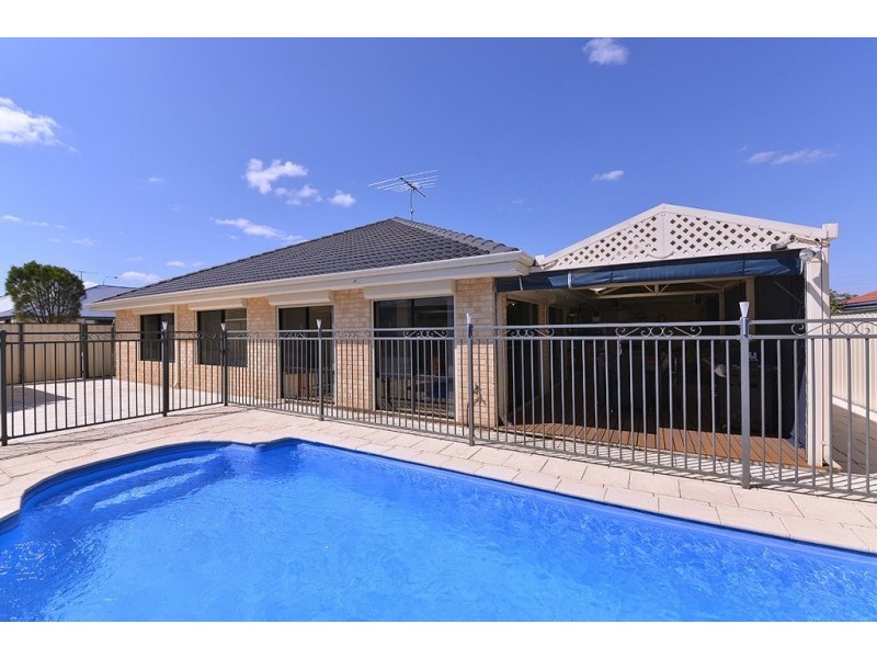 31 Bonnievale Tce*, Wanneroo WA 6065