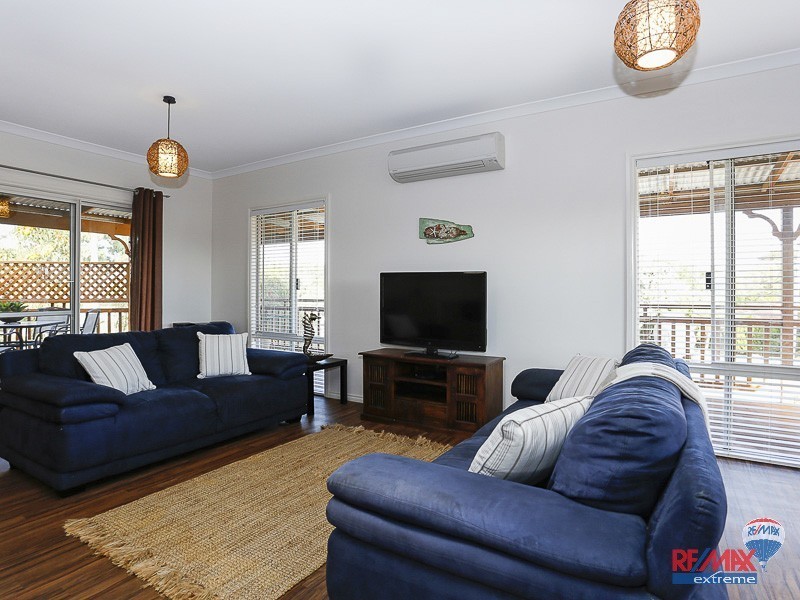 10 Galleon Place, Yanchep WA 6035