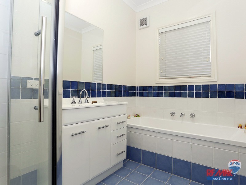 10 Galleon Place, Yanchep WA 6035