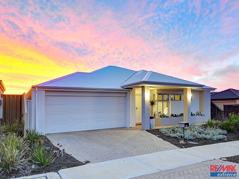 35 Benfleet Drive, Butler WA 6036