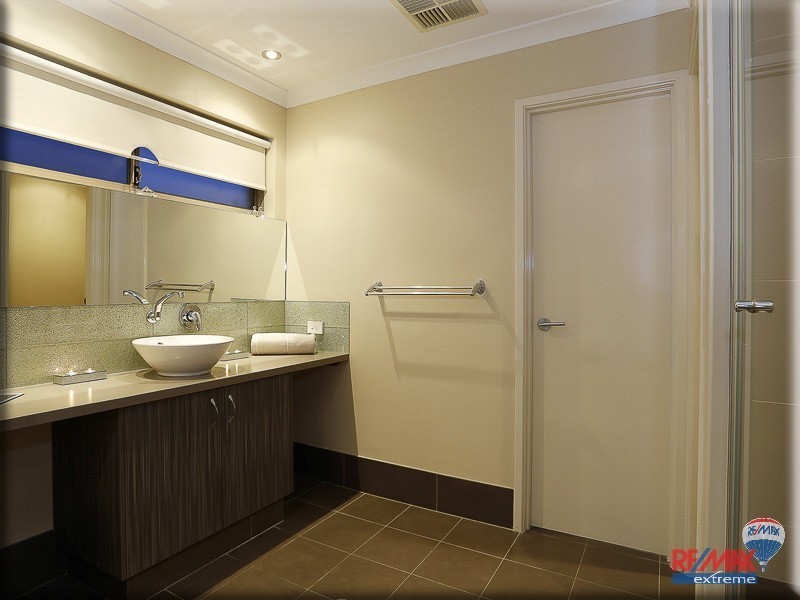 1 Helmsdale Loop, Butler WA 6036